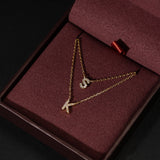 Collar con inicial pavé