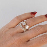 Curve Toi Et Moi Moissanite Ring | 14k Solid Gold