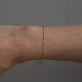 Twist Chain Bracelet | 9k Solid Gold
